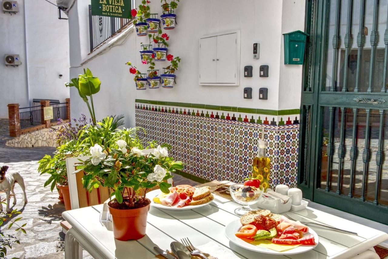 La Vieja Botica Panzió Canillas de Aceituno Kültér fotó